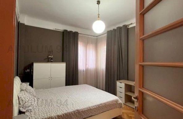 Vanzare Apartament 2 camere ,zona Ultracentral ,strada Calea Mosilor ,nr - ,84.000 €