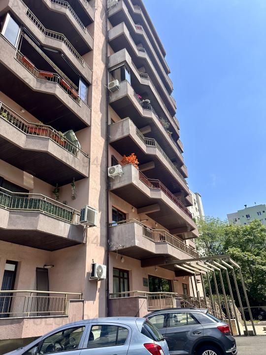 Vanzare Apartament 2 camere ,zona Unirii ,strada Bulevardul Unirii ,nr - ,165.000 €