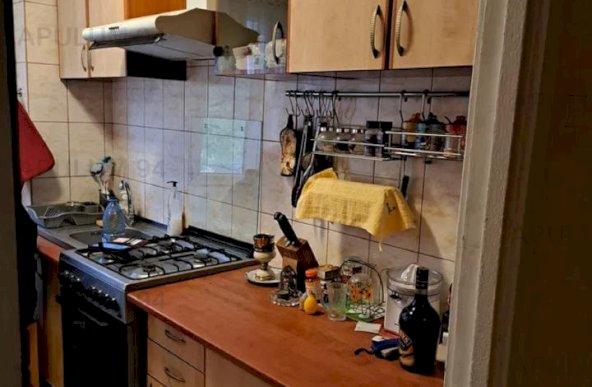 Vanzare Apartament 3 camere ,zona Militari ,strada Ghirlandei Al. ,nr 5 ,77.500 €