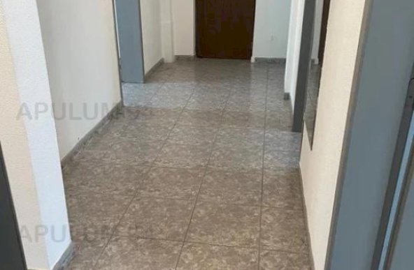 Vanzare Apartament 3 camere ,zona Nerva Traian ,strada Octavian Goga ,nr 21 ,195.000 €