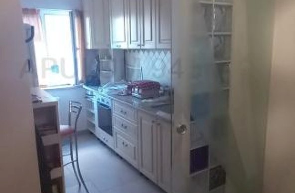 Vanzare Apartament 4 camere ,zona Cotroceni ,strada Iuliu Maniu ,nr 61 ,107.000 €