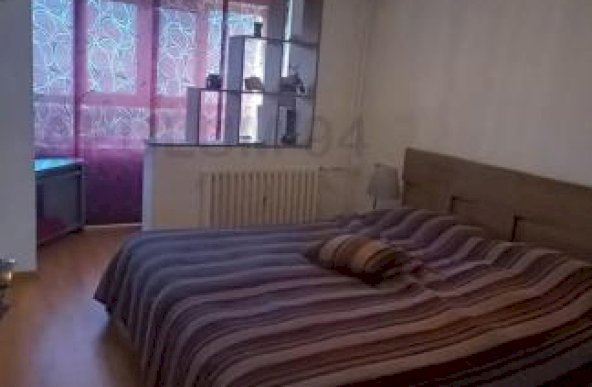 Vanzare Apartament 4 camere ,zona Cotroceni ,strada Iuliu Maniu ,nr 61 ,107.000 €