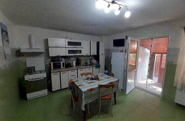 Vanzare Casa/Vila 4 camere ,zona 1 Decembrie ,strada Stadionului ,nr -- ,147.000 €