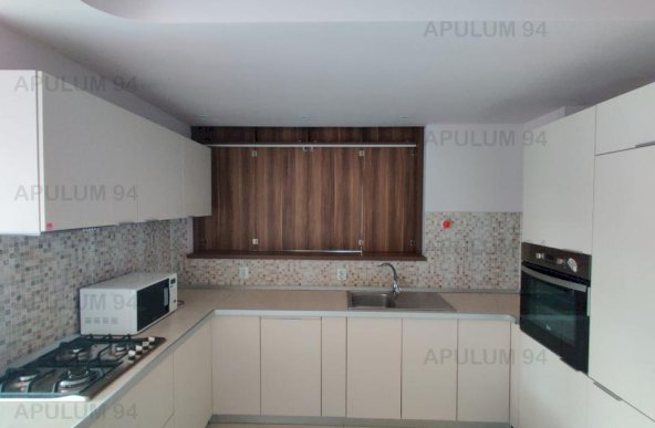 Inchiriere Spatiu Comercial 3 camere ,zona Cartierul Armenesc ,strada Franzelarilor ,nr - ,1.750 € /luna 