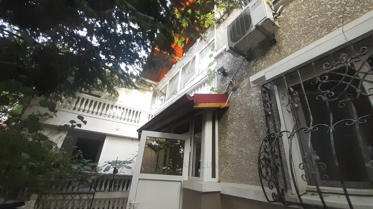 Vanzare Casa/Vila 8 camere ,zona Ferentari ,strada Alexandru Anghel ,nr 17 ,199.000 €