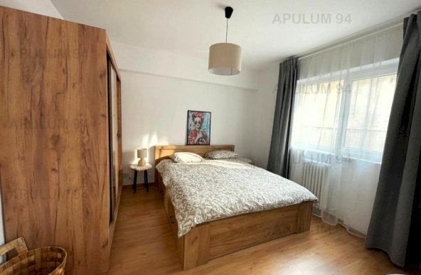 Inchiriere Apartament 3 camere ,zona Cismigiu ,strada Vasile Parvan ,nr 2-4 ,700 € /luna 