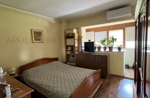 Vanzare Apartament 3 camere ,zona Berceni ,strada Calea Vacaresti ,nr 334 ,165.000 €