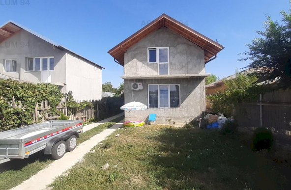 Vanzare Casa/Vila 5 camere ,zona 1 Decembrie ,strada Infratirii ,nr 12 ,142.500 €