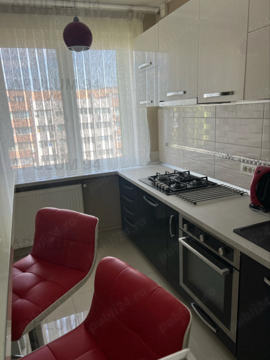 Inchiriere Apartament 3 camere ,zona Cantemir ,strada Dimitrie Cantemir ,nr 11 ,800 € /luna 