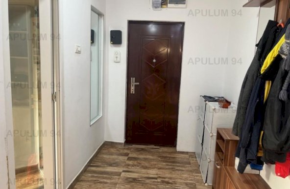 Vanzare Apartament 3 camere ,zona Drumul Taberei ,strada Valea Oltului ,nr 4 ,90.000 €