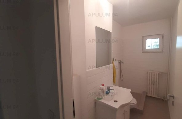 Inchiriere Apartament 3 camere ,zona Berceni ,strada Calea Vacaresti ,nr 338 ,600 € /luna 