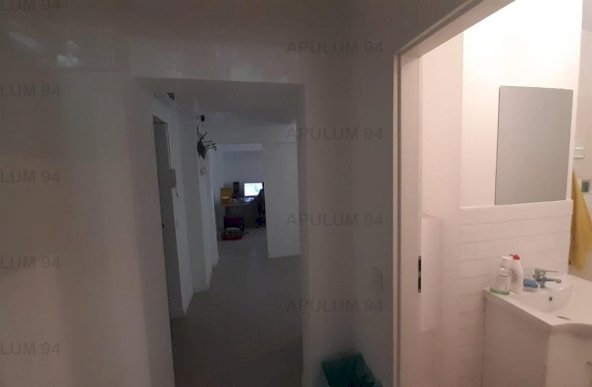 Inchiriere Apartament 3 camere ,zona Berceni ,strada Calea Vacaresti ,nr 338 ,600 € /luna 