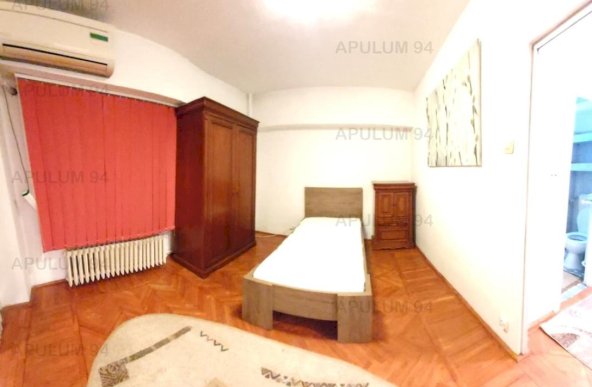 Vanzare Apartament 4 camere ,zona Cartierul Evreiesc ,strada Sfanta Vineri ,nr 25 ,359.000 €