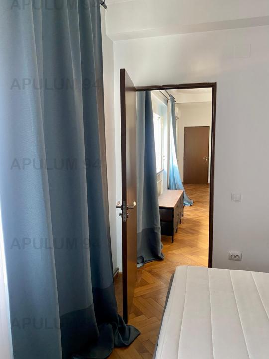 Vanzare Apartament 3 camere ,zona Rosetti ,strada Sfintilor ,nr 10 ,120.000 €