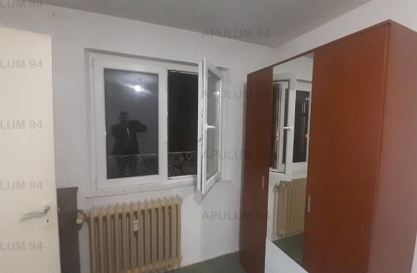 Vanzare Garsoniera ,zona Centrul Civic ,strada Valeriu Braniste ,nr 54 ,39.500 €