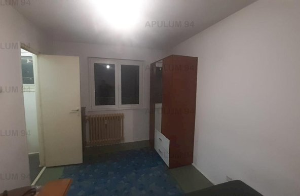 Vanzare Garsoniera ,zona Centrul Civic ,strada Valeriu Braniste ,nr 54 ,39.500 €