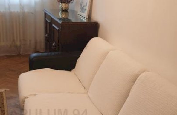 Inchiriere Apartament 3 camere ,zona Tineretului ,strada Tineretului ,nr 9 ,550 € /luna 