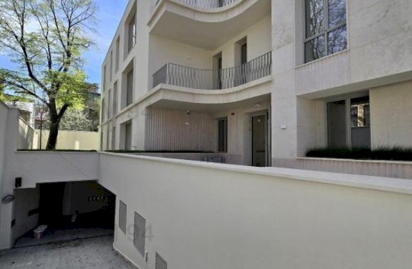 Vanzare Apartament 4 camere ,zona Cartierul Armenesc ,strada Licurg ,nr 2 ,665.000 €