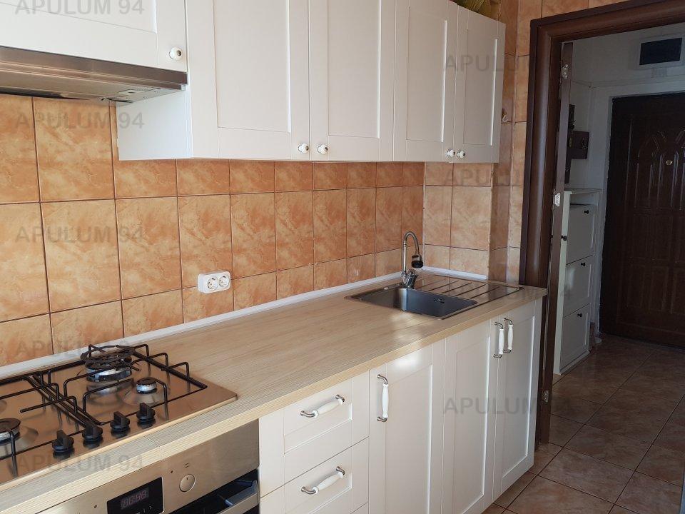 Vanzare Apartament 3 camere ,zona 1 Mai ,strada Ion Mihalache ,nr 323 ,114.000 €