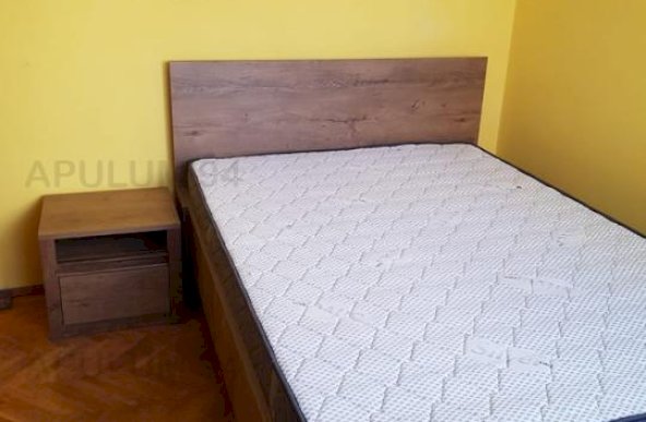 Inchiriere Apartament 3 camere ,zona Tineretului ,strada Tineretului ,nr 9 ,550 € /luna 