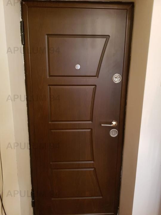 Inchiriere Apartament 3 camere ,zona Tineretului ,strada Tineretului ,nr 9 ,550 € /luna 