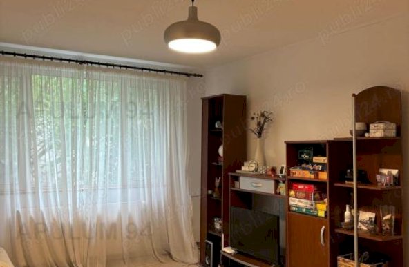 Inchiriere Apartament 3 camere ,zona Dristor ,strada Tomis ,nr 10 ,580 € /luna 