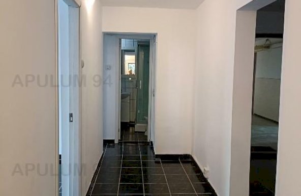 Vanzare Apartament 4 camere ,zona Decebal ,strada Mesterul Manole ,nr - ,204.700 €