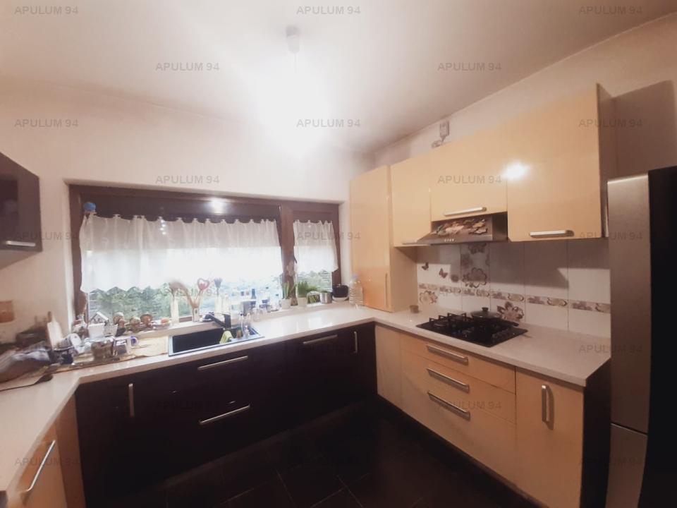 Vanzare Casa/Vila 4 camere ,zona 1 Decembrie ,strada Liviu Rebreanu ,nr 2 ,185.000 €