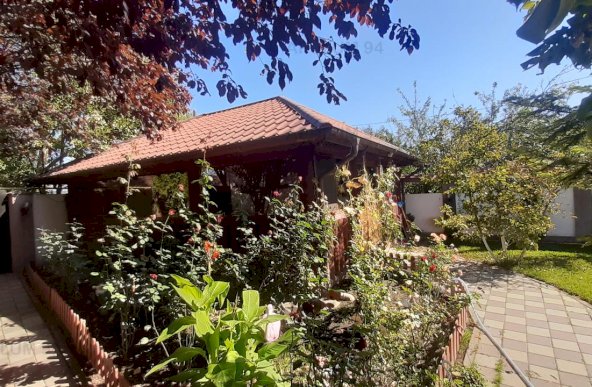 Vanzare Casa/Vila 5 camere ,zona Mihailesti ,strada Argesului ,nr Cireșica ,650.000 €