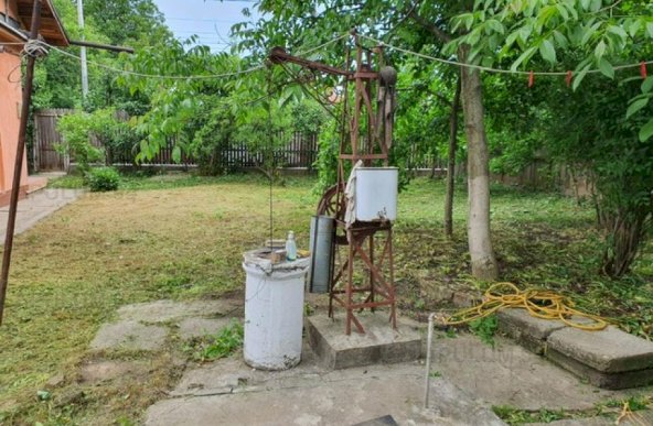 Teren cu casa parter Sos Alexandriei- Luk Oil. 