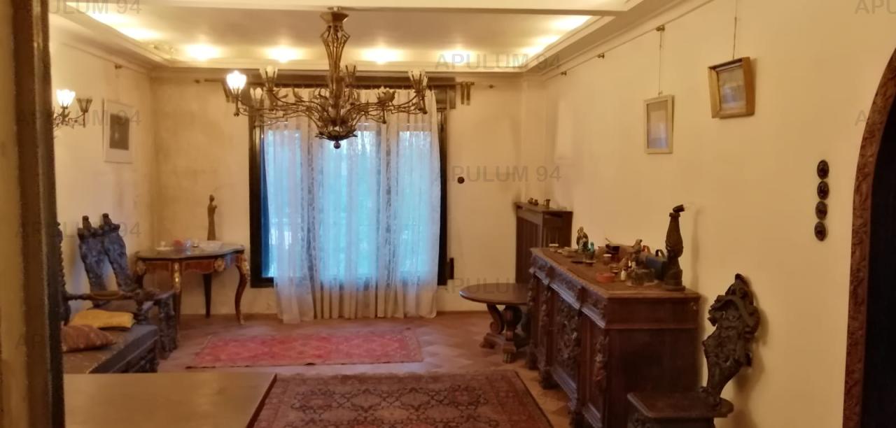 Vanzare Apartament 2 camere ,zona Calea Victoriei ,strada Piata Sfintii Voievozi ,nr 6 ,140.000 €