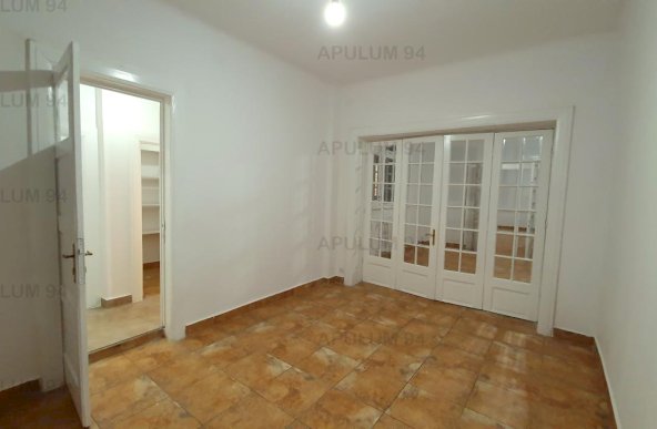 Vanzare Apartament 4 camere ,zona Piata Romana ,strada Jules Michelet ,nr - ,259.999 €