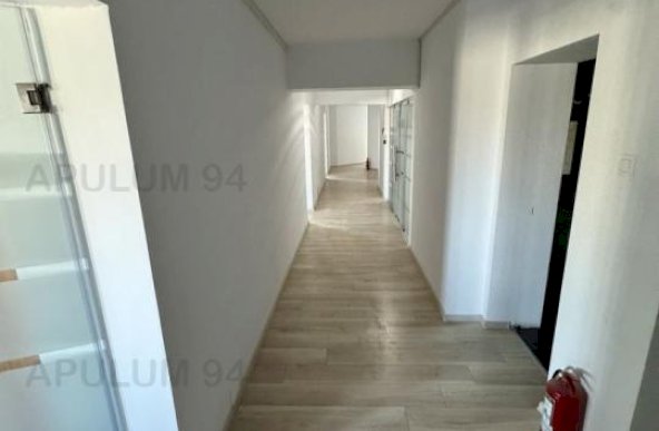 Inchiriere Spatiu Birouri 9 camere ,zona Calea Victoriei ,strada Calea Victoriei ,nr 155 ,3.500 € /luna 