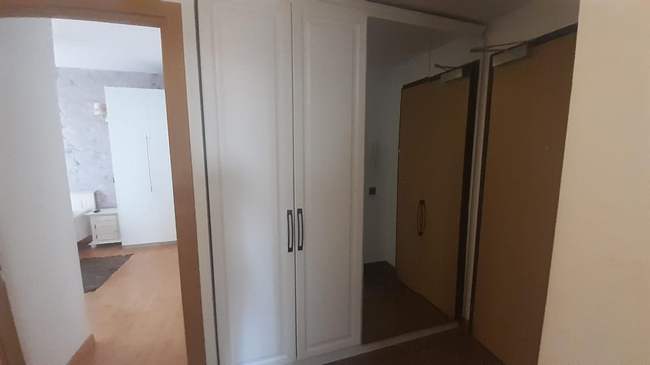 Vanzare Apartament 3 camere ,zona Vacaresti ,strada Gladitei ,nr -- ,259.000 €