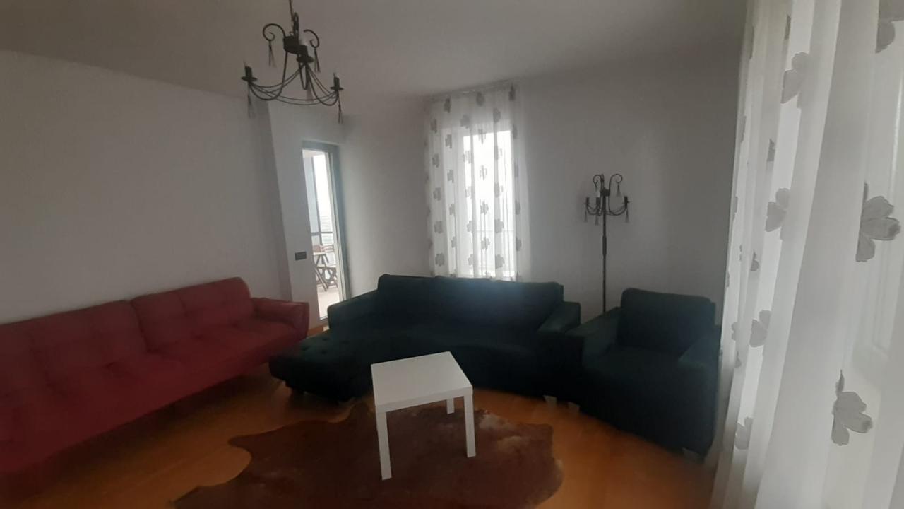 Vanzare Apartament 3 camere ,zona Vacaresti ,strada Gladitei ,nr -- ,259.000 €