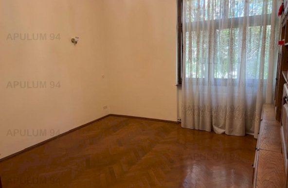 Vanzare Apartament 5 camere ,zona Piata Alba Iulia ,strada Valeriu Braniste ,nr 50 ,275.000 €