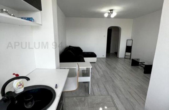 Inchiriere Garsoniera ,zona 1 Decembrie ,strada Barajul Bicaz Al. ,nr 9 ,400 € /luna 