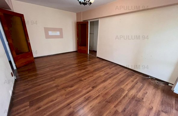 Vanzare Apartament 3 camere ,zona Dristor ,strada Ramnicu Valcea ,nr 14 ,127.000 €