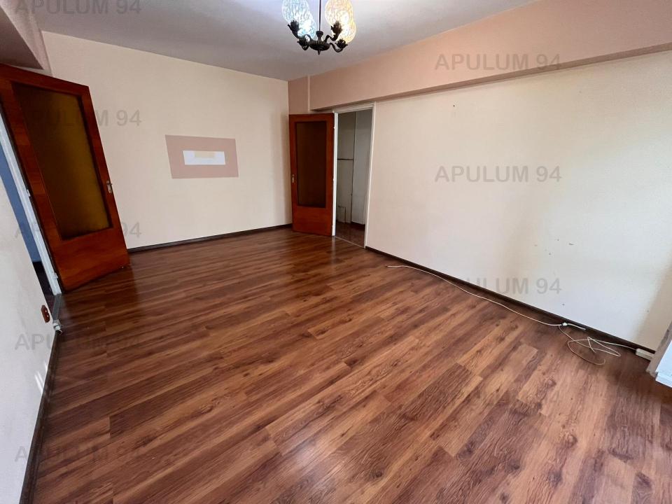 Vanzare Apartament 3 camere ,zona Dristor ,strada Ramnicu Valcea ,nr 14 ,127.000 €