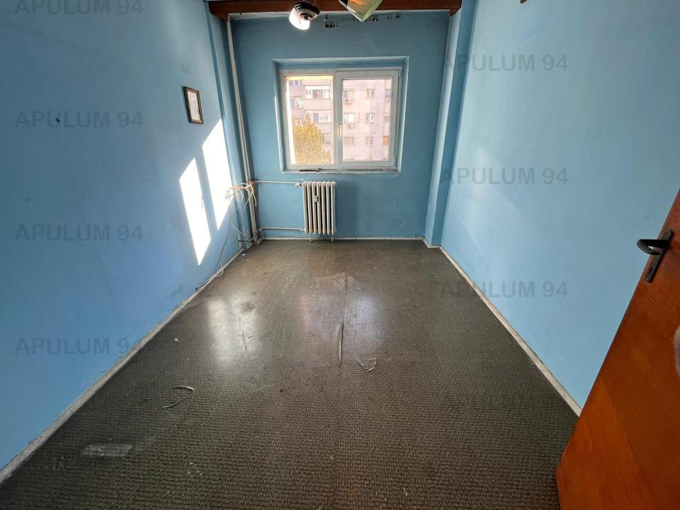 Vanzare Apartament 3 camere ,zona Dristor ,strada Ramnicu Valcea ,nr 14 ,127.000 €