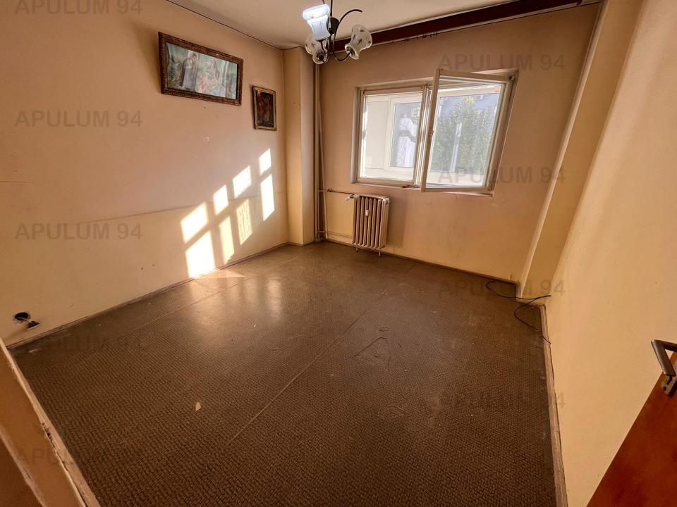 Vanzare Apartament 3 camere ,zona Dristor ,strada Ramnicu Valcea ,nr 14 ,127.000 €