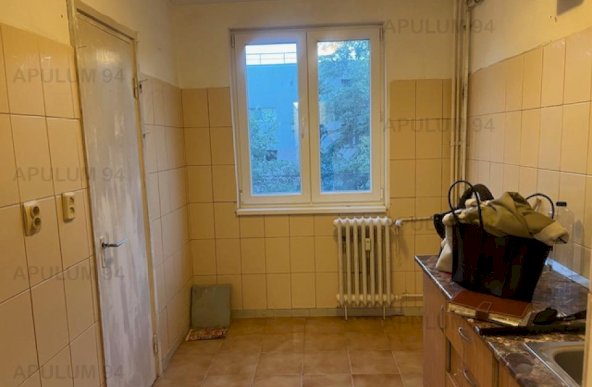 Vanzare Apartament 4 camere ,zona Drumul Taberei ,strada Parva Al. ,nr 7 ,129.000 €