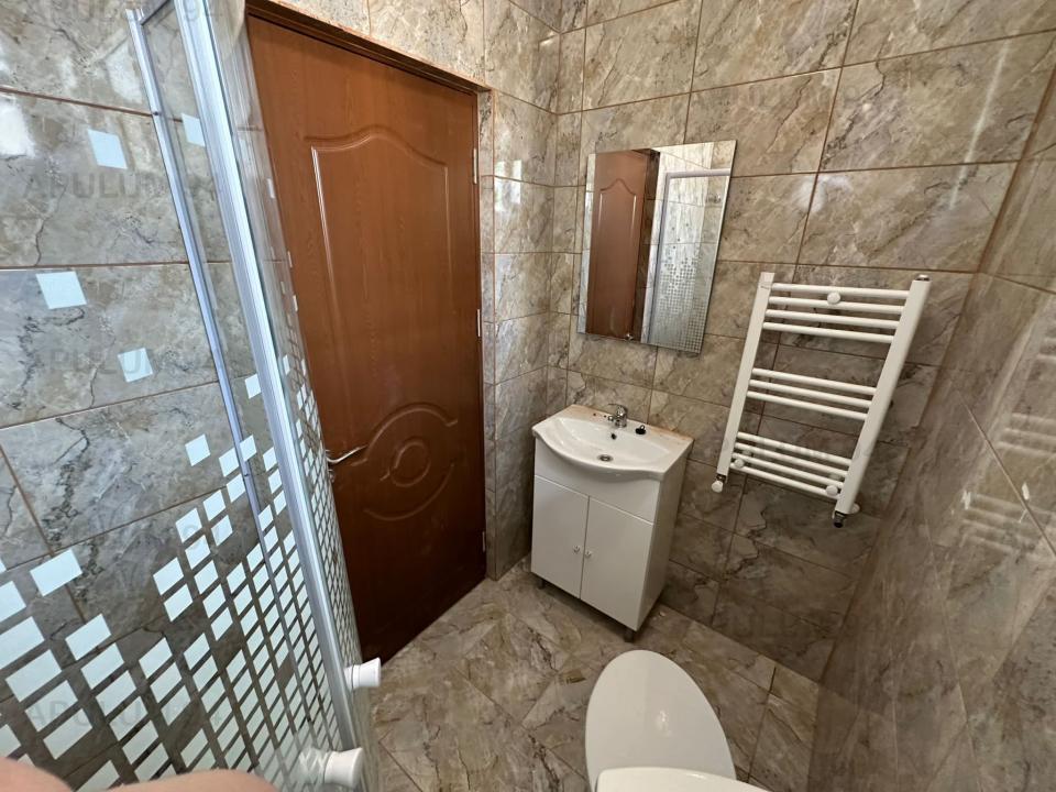 Inchiriere Casa/Vila 7 camere ,zona Vitan Mall ,strada Vlad Judetul ,nr 37 ,2.000 € /luna 