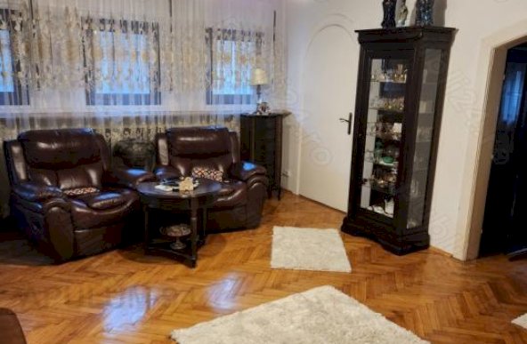 Inchiriere Apartament 4 camere ,zona Cotroceni ,strada Dimitrie Draghiescu ,nr - ,1.200 € /luna 