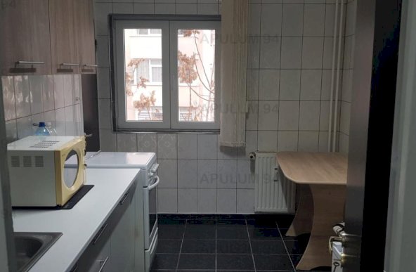 Inchiriere Apartament 3 camere ,zona Dristor ,strada Schitului ,nr 14 ,650 € /luna 