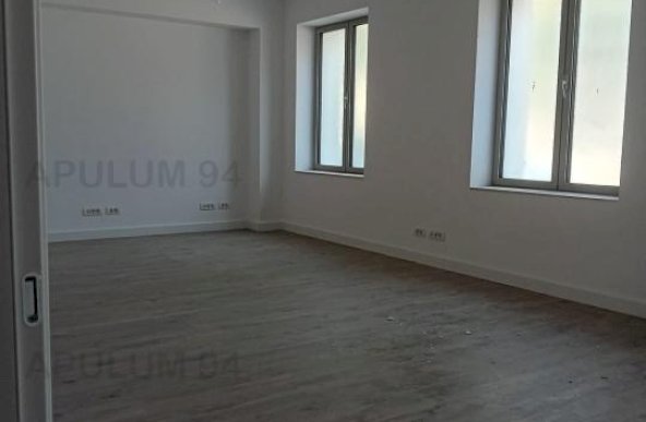 Inchiriere Spatiu Birouri 5 camere ,zona Cartierul Armenesc ,strada Licurg ,nr 2 ,2.850 € /luna 