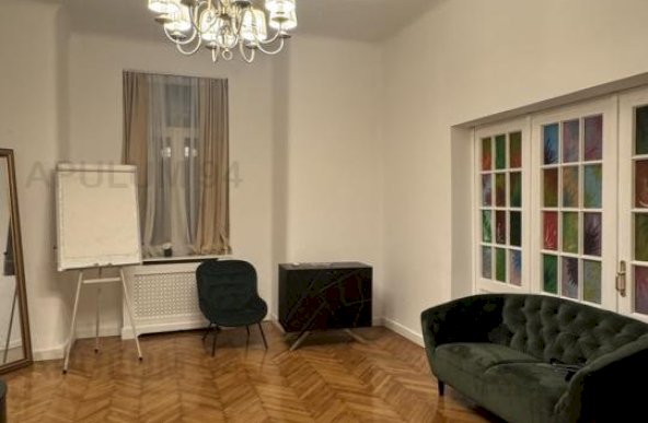 Inchiriere Casa/Vila 4 camere ,zona Unirii ,strada Anton Pann ,nr - ,1.500 € /luna 