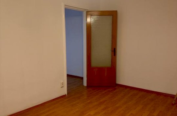 Inchiriere Apartament 2 camere ,zona Drumul Taberei ,strada Drumul Taberei ,nr - ,350 € /luna 