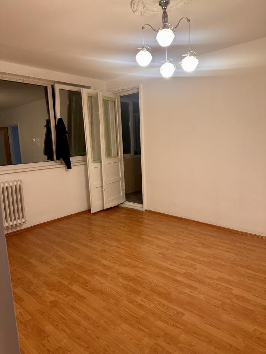 Inchiriere Apartament 2 camere ,zona Drumul Taberei ,strada Drumul Taberei ,nr - ,350 € /luna 