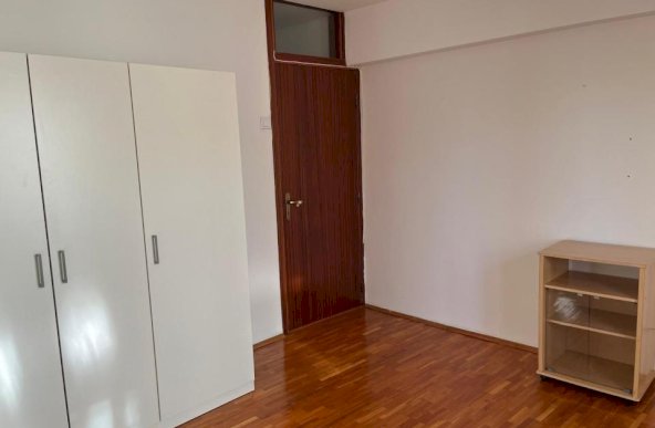 Vanzare Apartament 2 camere ,zona Unirii ,strada Octavian Goga ,nr 4 ,142.000 €